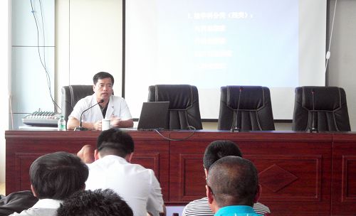 我校专家在青冈县举办中医科普讲座