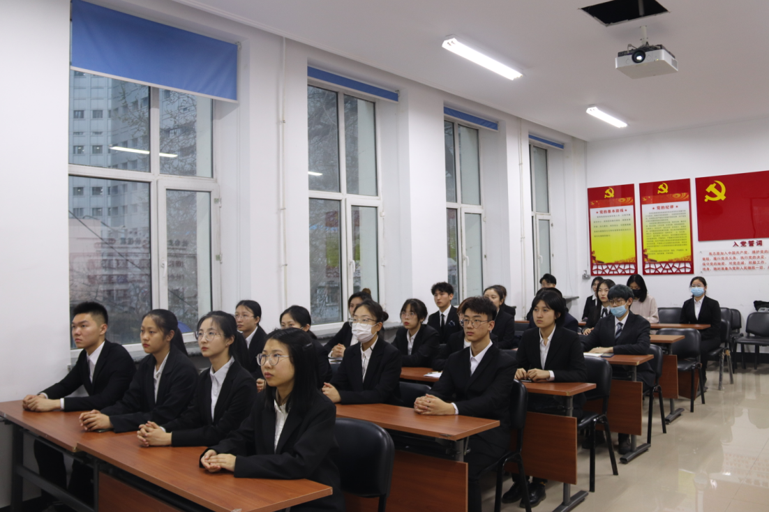 学生干部集中学习 学生干部集中学习