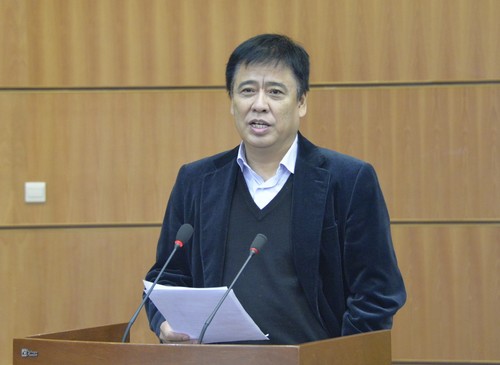 副校长王喜军教授主持讲座