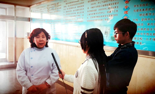 护理学专业博士生导师穆欣老师接受采访