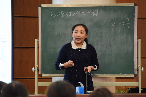 药学院董辉老师作经验交流