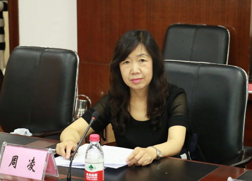 周凌代表新一届总支委员会做表态发言