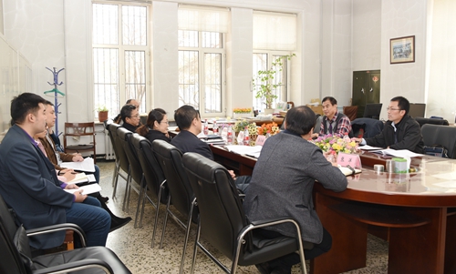 调研工作组召开辅导员队伍建设情况座谈会